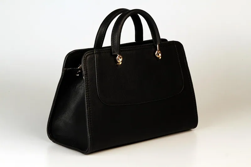 Grand sac cabas noir en cuir, Bon état