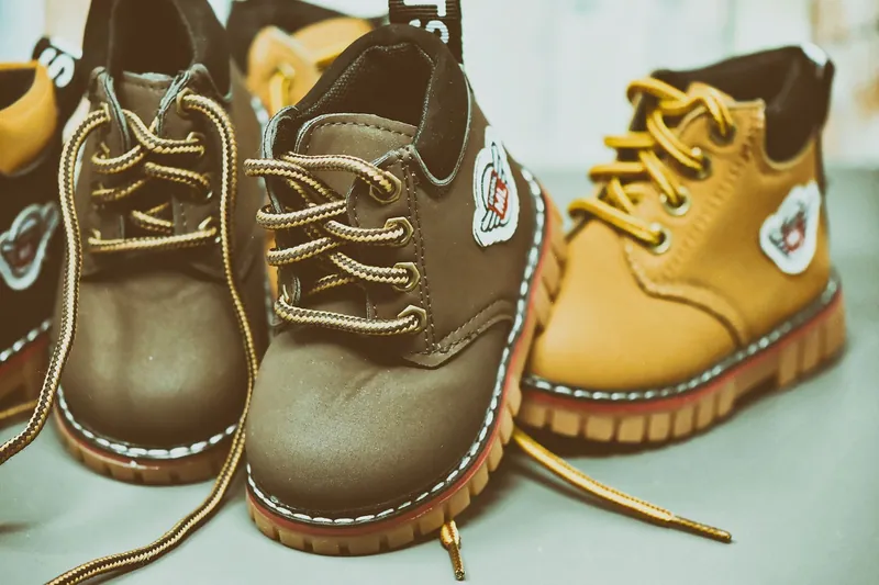 Deux paires de bottines bébé, 20 · حالة جيدة