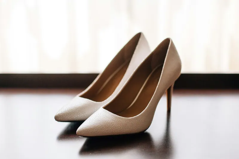 Escarpins blancs en cuir, 38 · Bon état