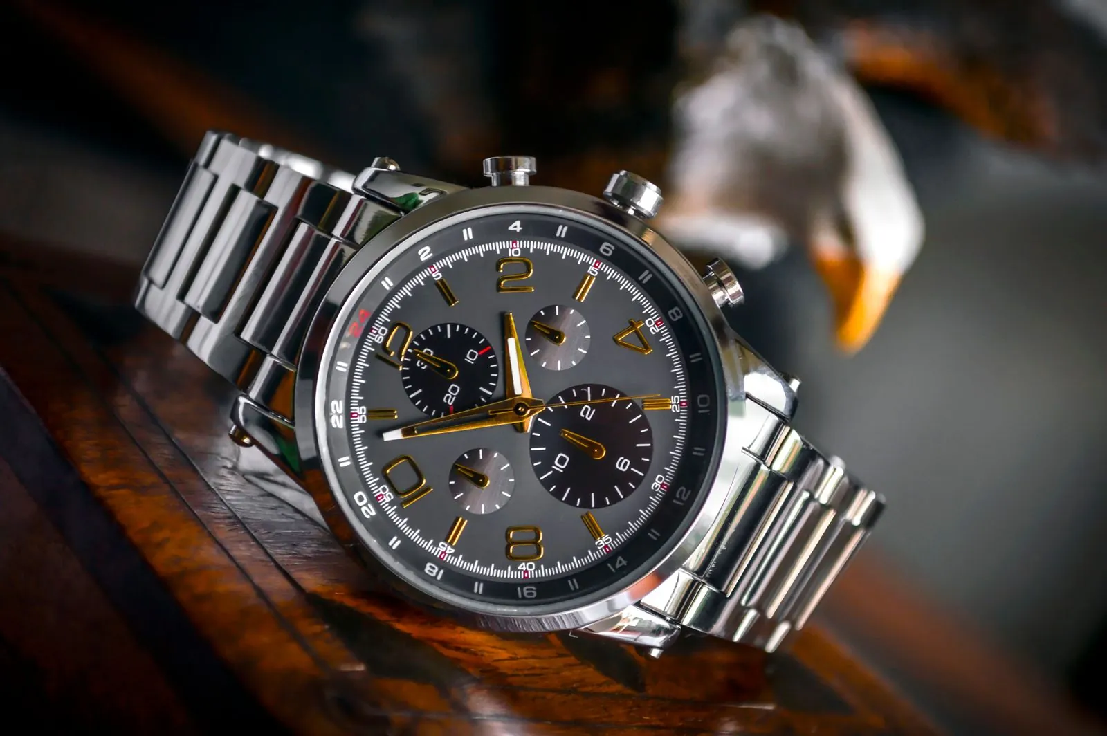 Montre automatique en acier