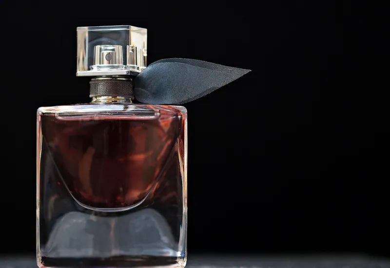 Parfum 100 ml, 80 % restant, Bon état