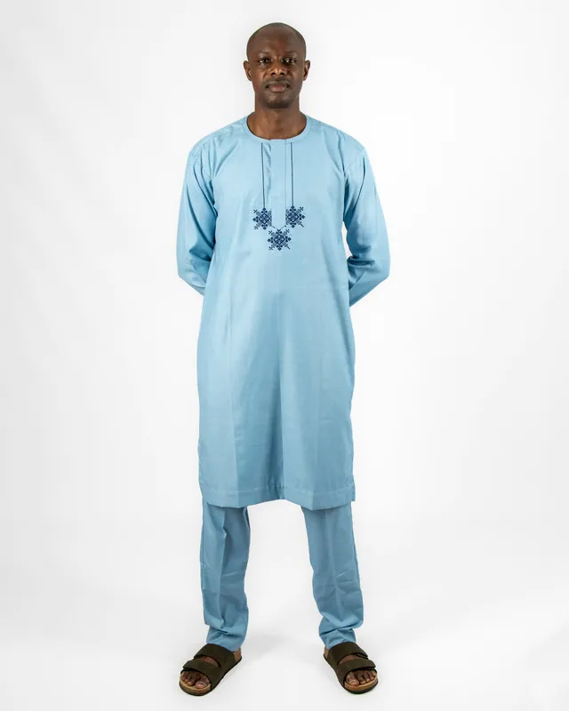 Daraa bleu ciel en bazin, 150 cm · Very good