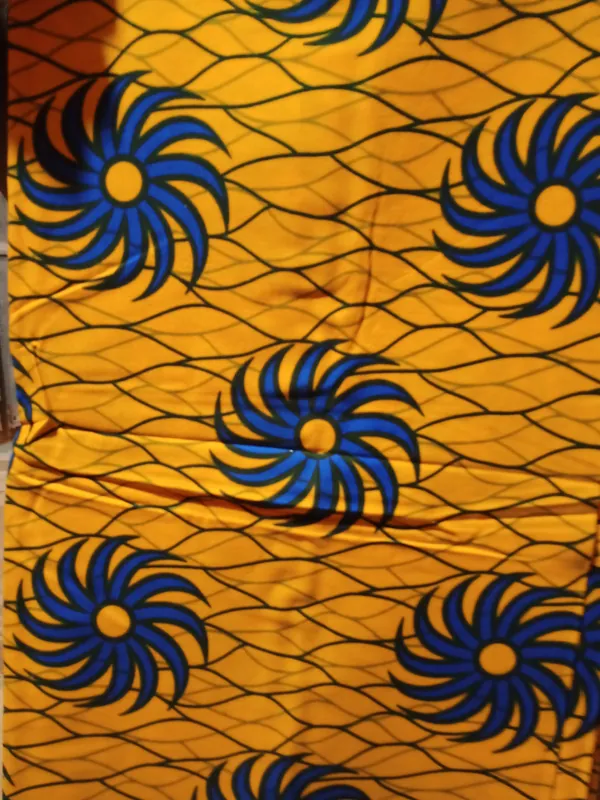 Coupon de wax 6 yards jaune et bleu, New with tags