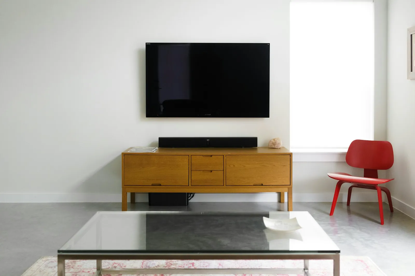 Téléviseur LED 43 pouces