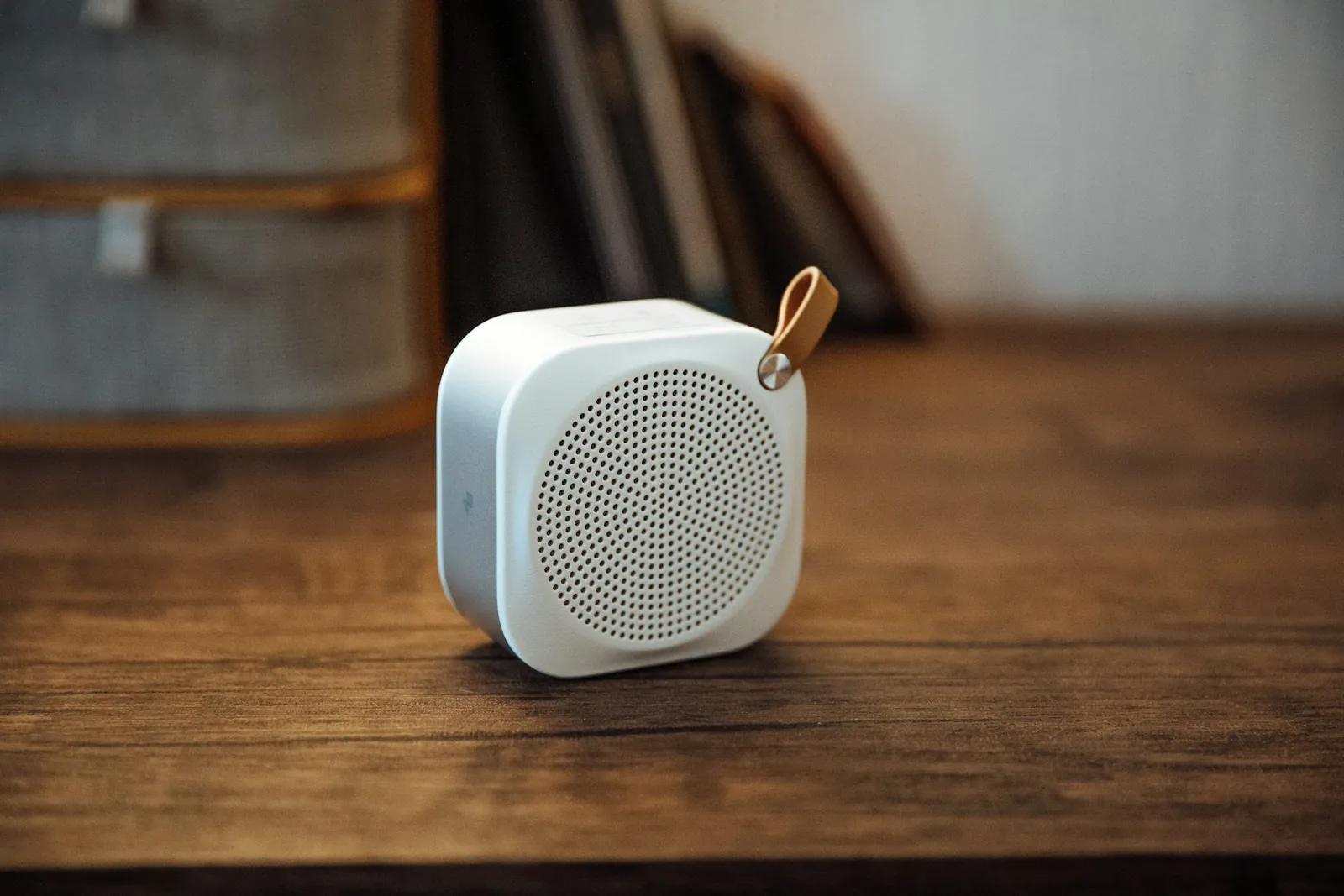 Enceinte Bluetooth portable blanche
