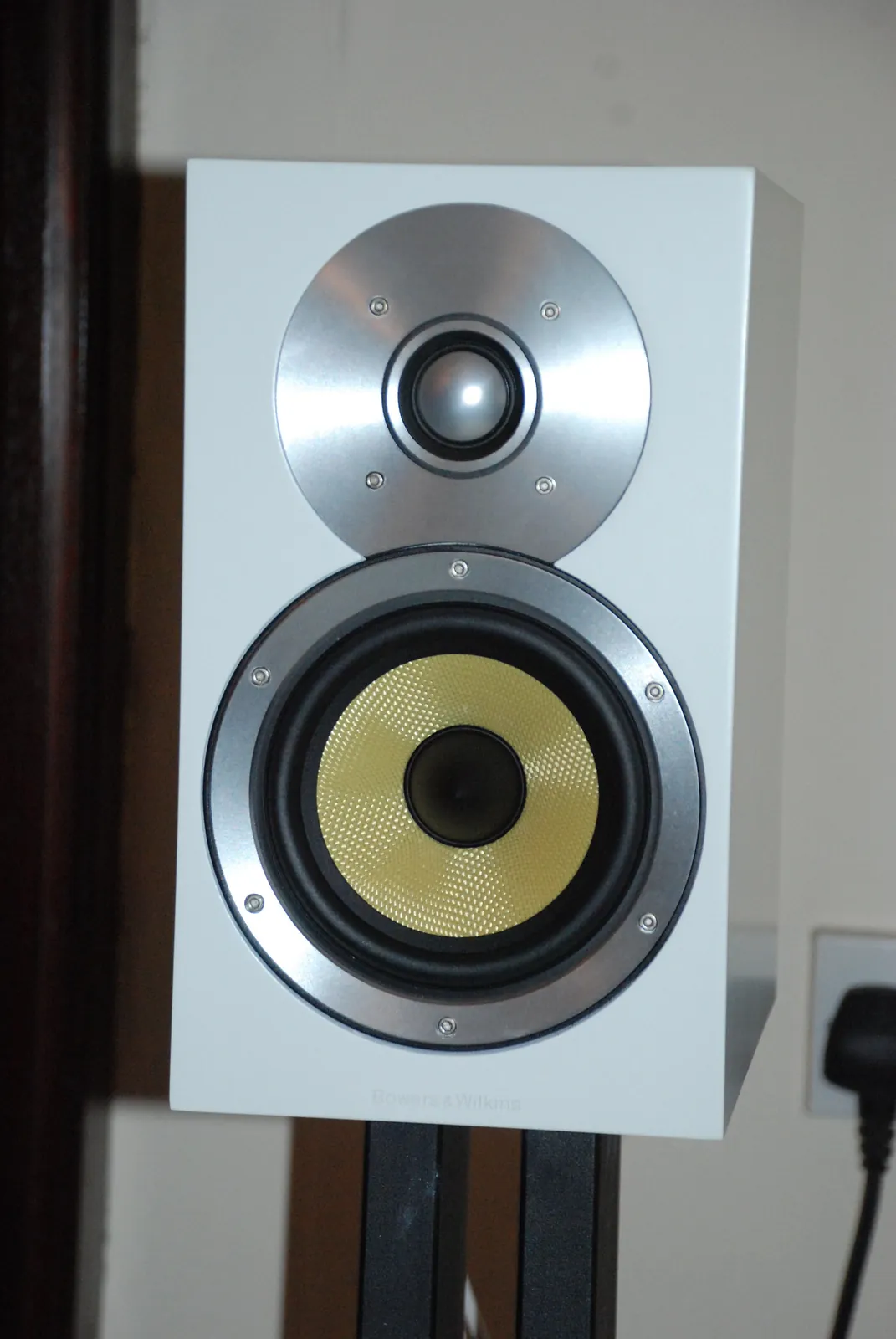 Paire d’enceintes colonnes hi-fi