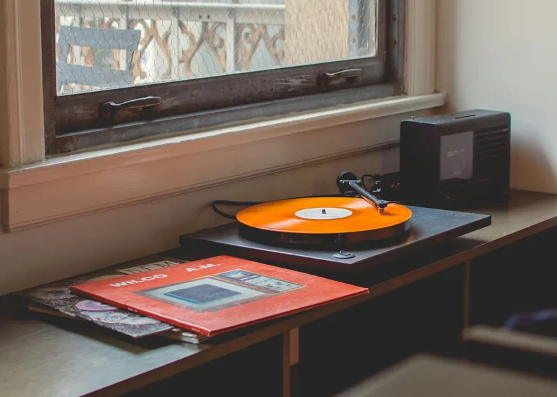 Quinze vinyles 33 tours, Bon état