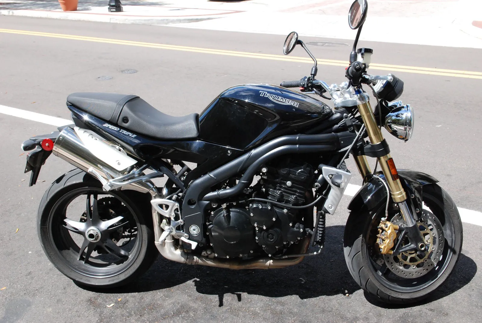 Triumph Speed Triple 1050