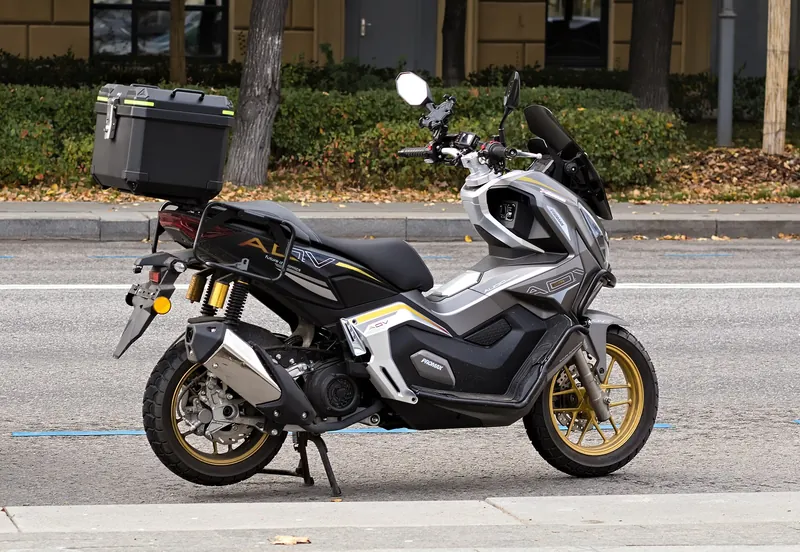 Honda X-ADV 750, حالة جيدة جدا