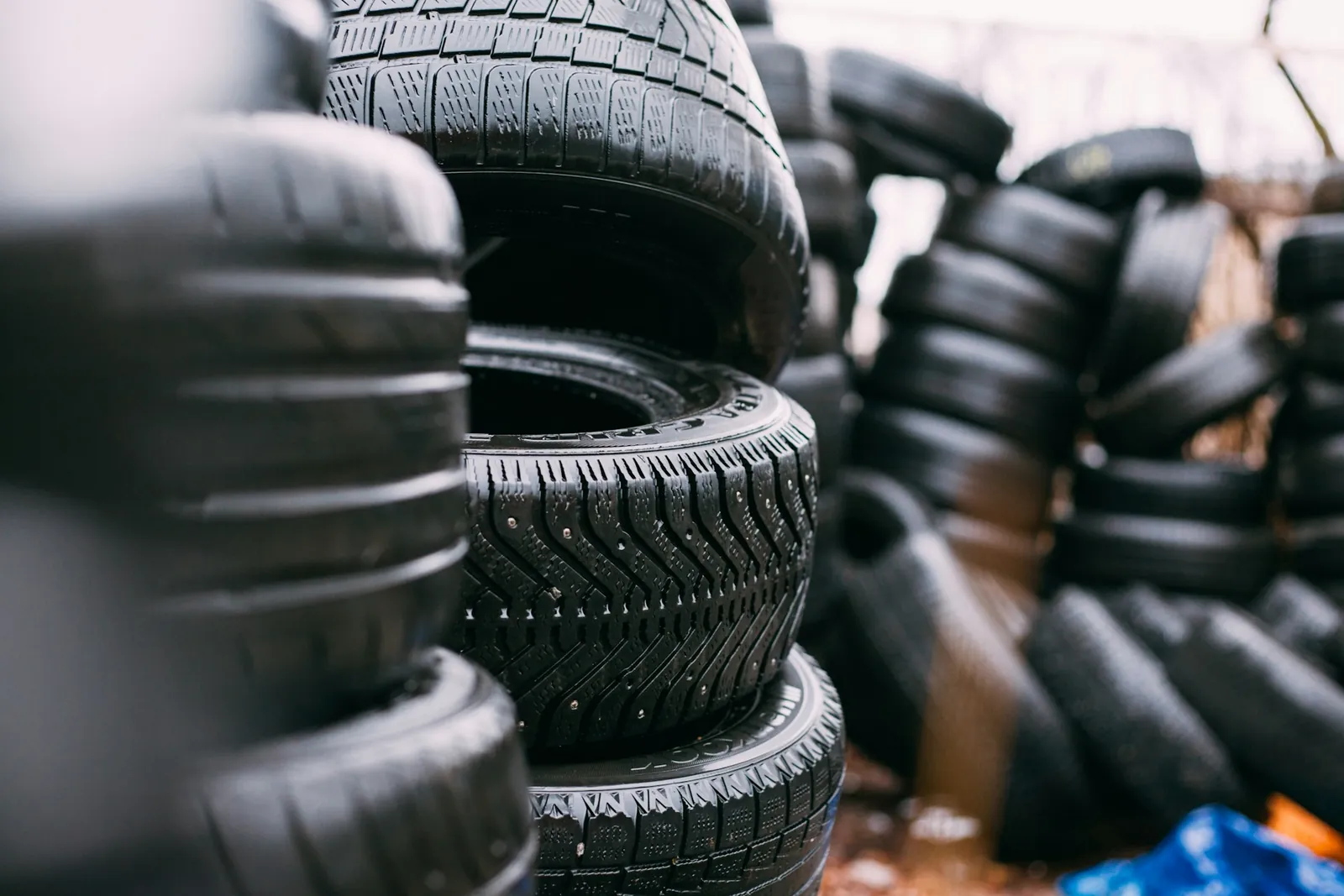 Quatre pneus 205/55 R16