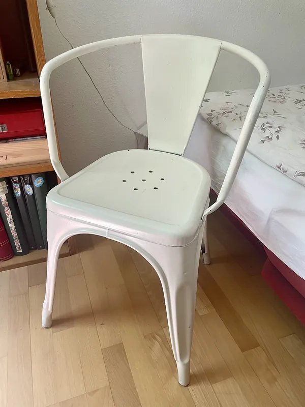 Six chaises bistrot en métal blanc, حالة جيدة