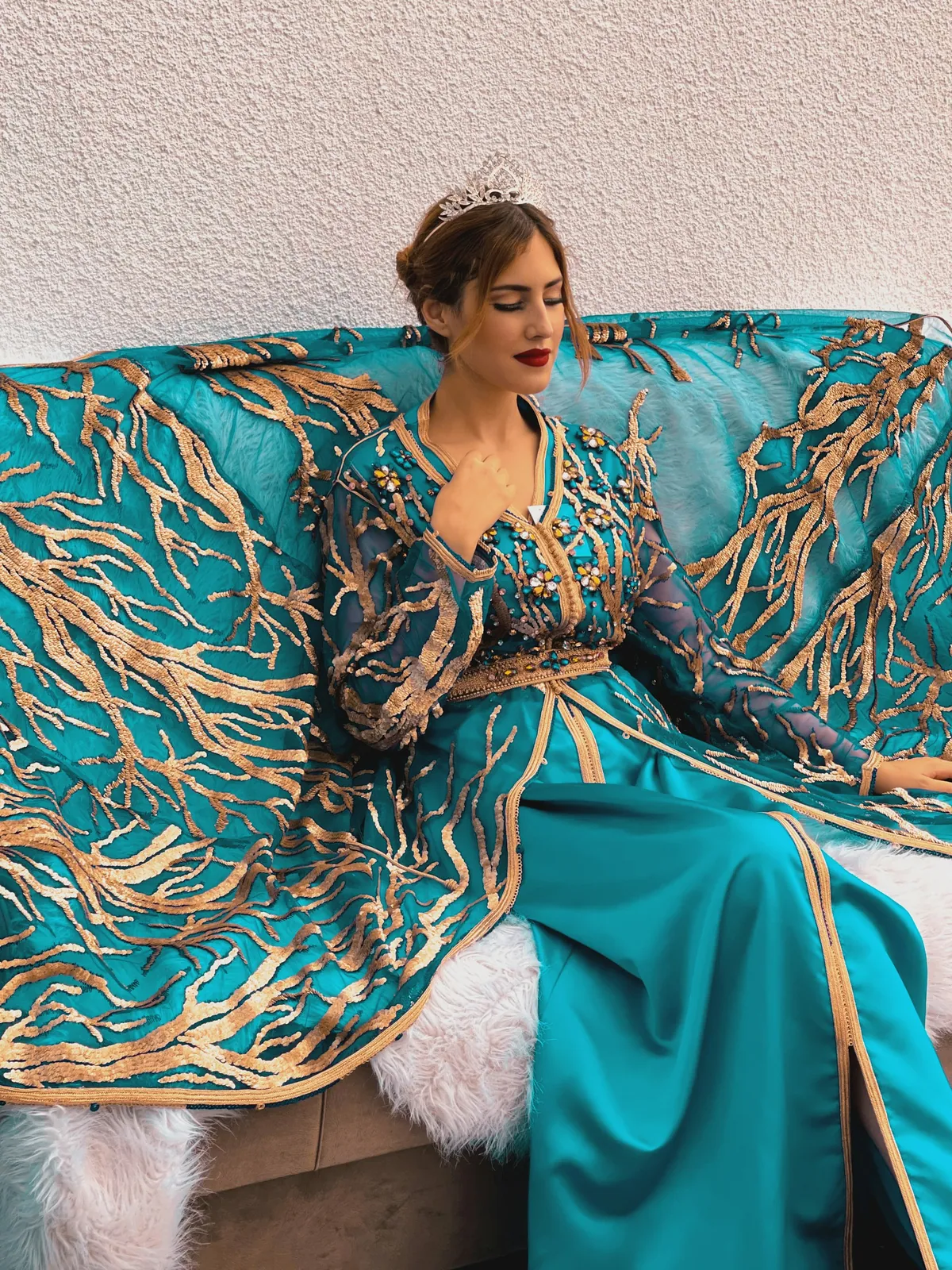Caftan vert d’eau brodé main