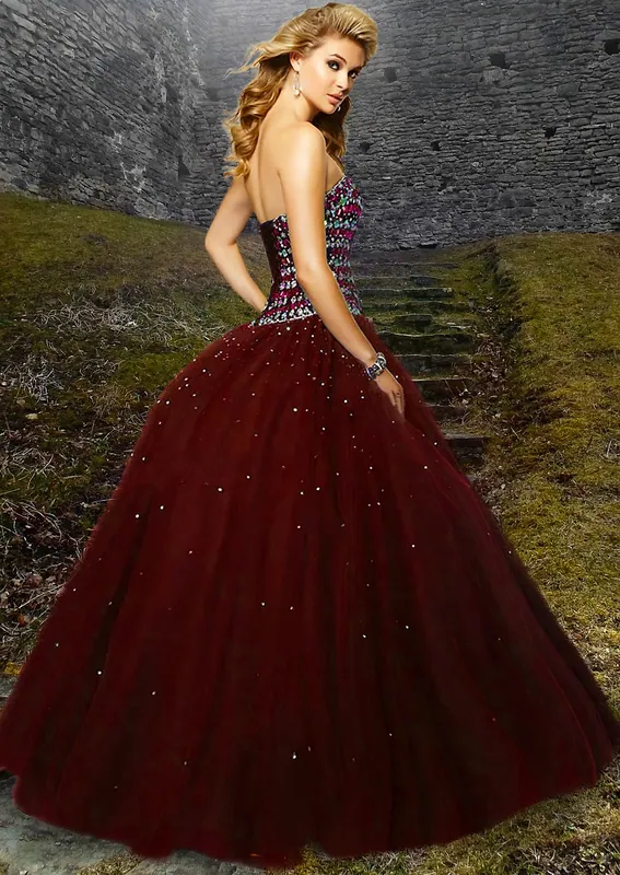 Robe de soirée longue bordeaux à traîne, S / 36 · حالة جيدة جدا